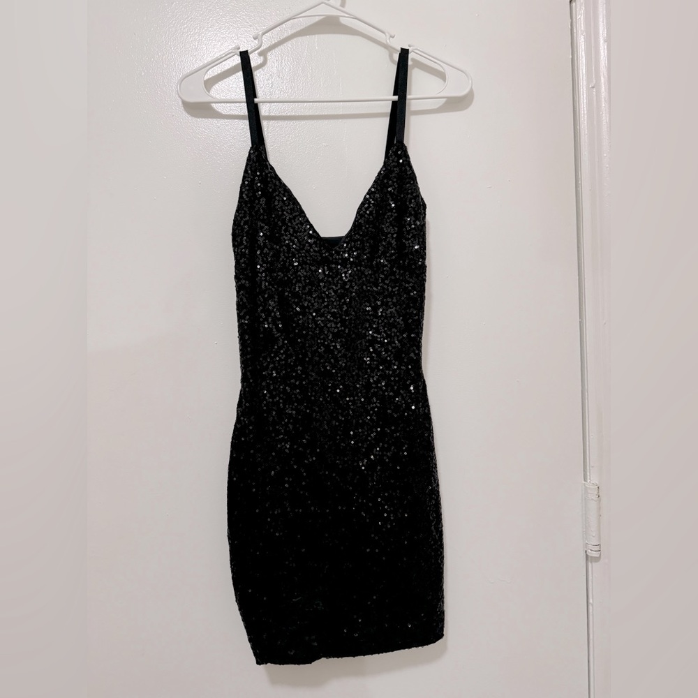 Women’s - NWOT BlackMilk Black Sequined Bodycon Dress w Adjustable Straps - XS